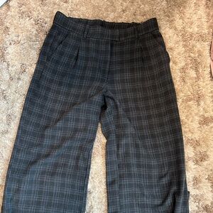 American Eagle Outfitters Gray Plaid Trousers